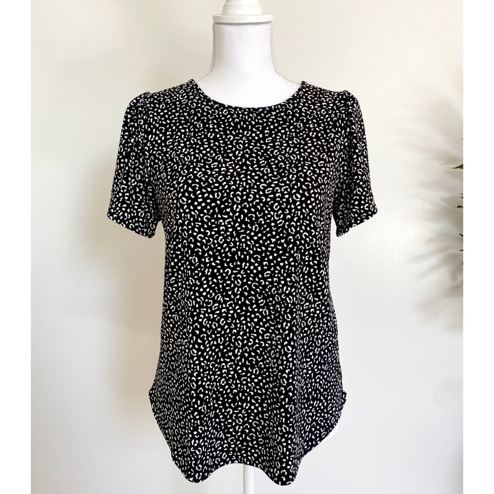 🐆 Leopard Print Tee - Fierce & Fabulous  🐆